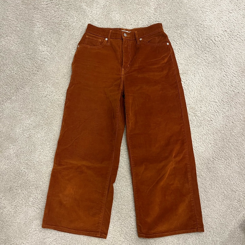 Levi's Mile High Cropped Wide Leg